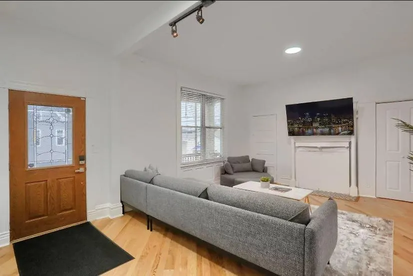 Modern &Spacious 4Bd House In Pittsburgh With Parking 0*,  United States